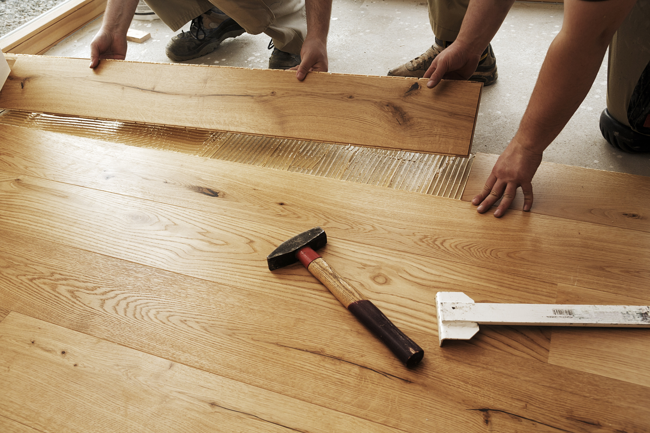 Pose de carrelage, catelle, parquet flottant, parquet massif...